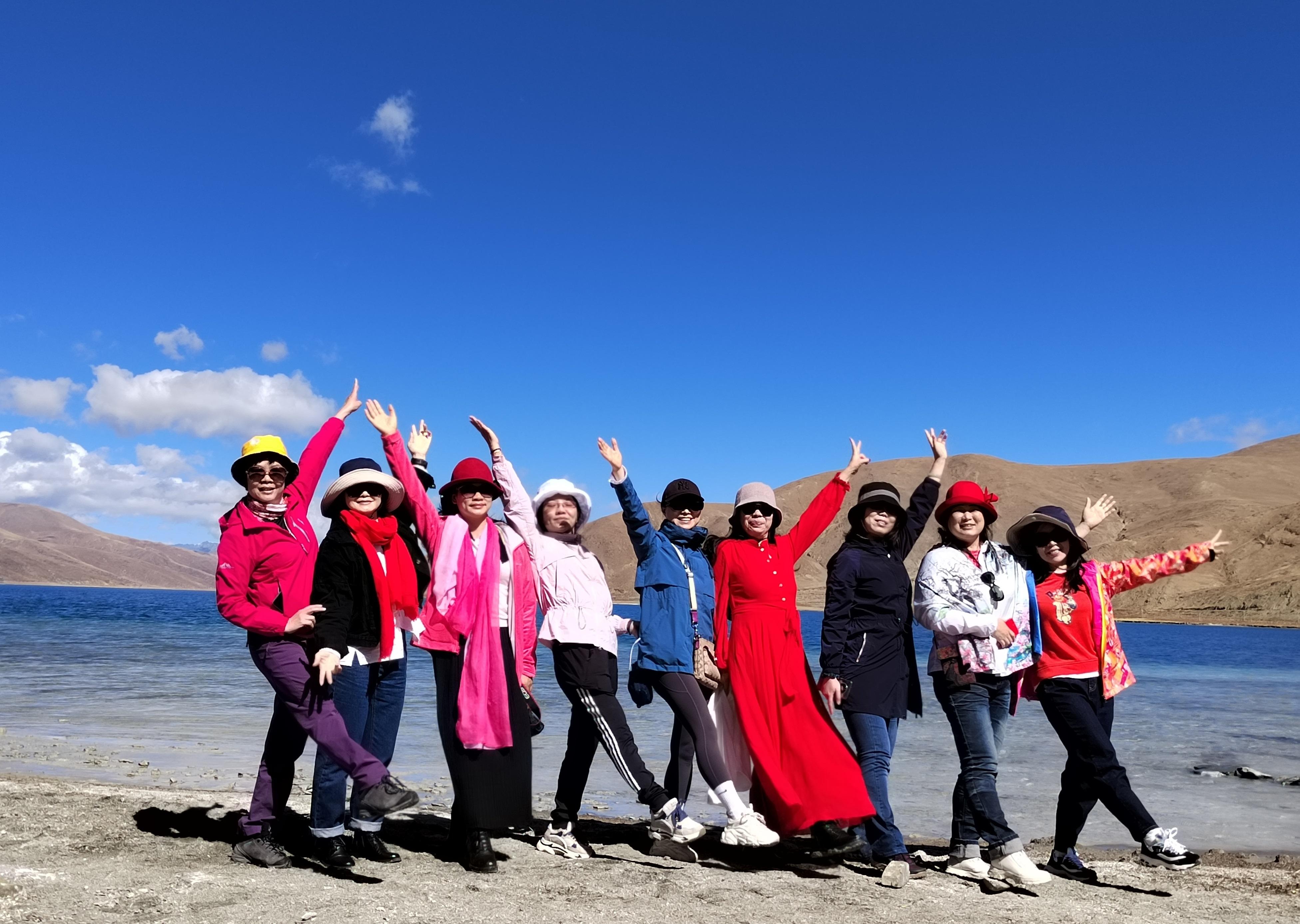 中老年人旅游现状